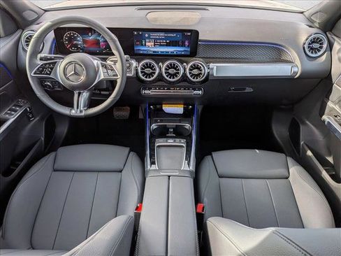 New 2026 Mercedes-Benz GLB 250 4MATIC image 15