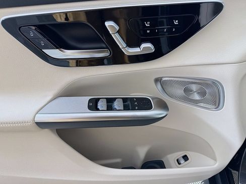 New 2026 Mercedes-Benz GLC 300 4MATIC image 18