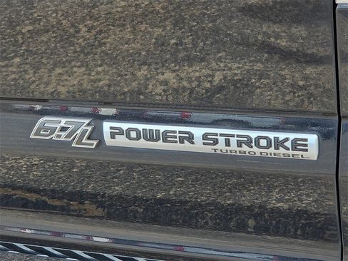 Used 2019 Ford F250 Lariat w/ Lariat Value Package image 13