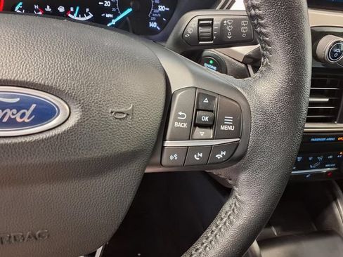 Used 2020 Ford Escape SEL FWD image 15