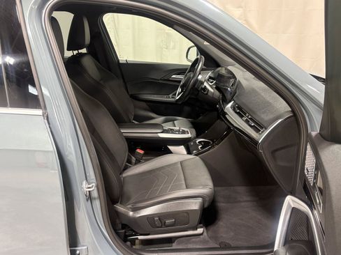 Used 2023 BMW X1 xDrive28i w/ Premium Package AWD/4WD image 8