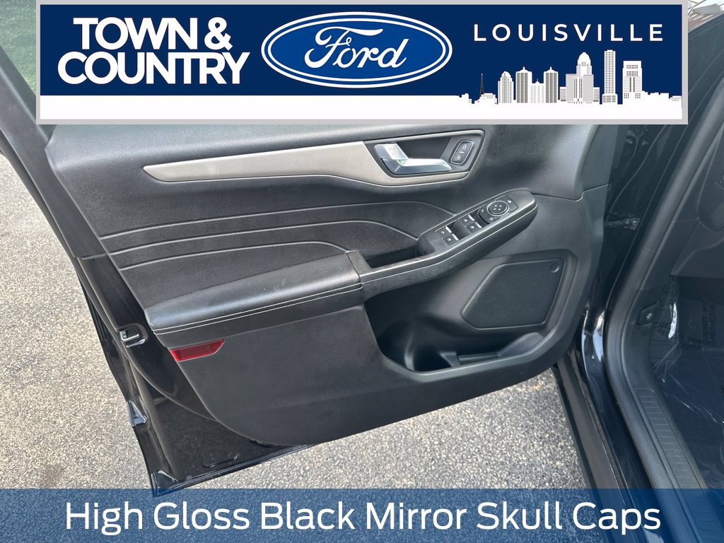 Used 2021 Ford Escape SE w/ SE Sport Appearance Package FWD image 20