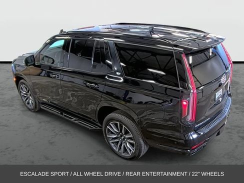 Used 2023 Cadillac Escalade Sport AWD/4WD image 2