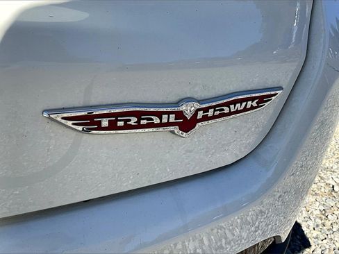 Used 2018 Jeep Compass Trailhawk image 8