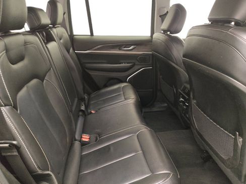 Used 2022 Jeep Grand Cherokee Limited 4xe image 19