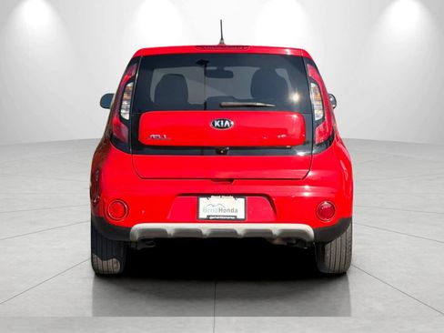 Used 2019 Kia Soul + FWD image 7