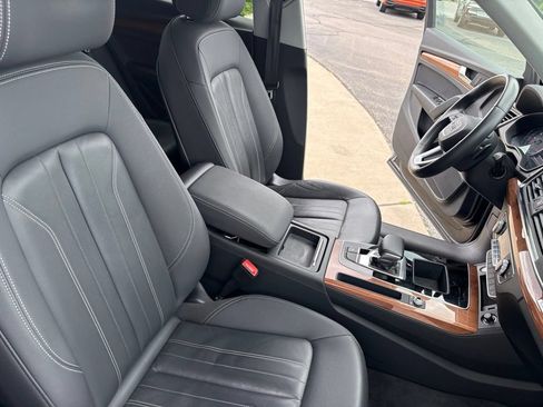 Used 2021 Audi Q5 2.0T Premium AWD/4WD image 29