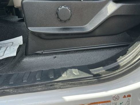 Used 2019 Ford F550 4x4 Regular Cab Super Duty image 11