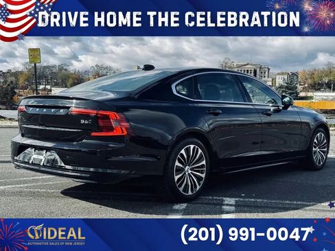 Used 2023 Volvo S90 B6 Plus AWD/4WD image 4