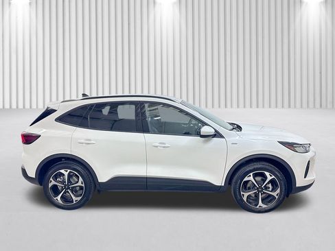 New 2026 Ford Escape ST-Line Select w/ Class II Trailer Tow Package image 3