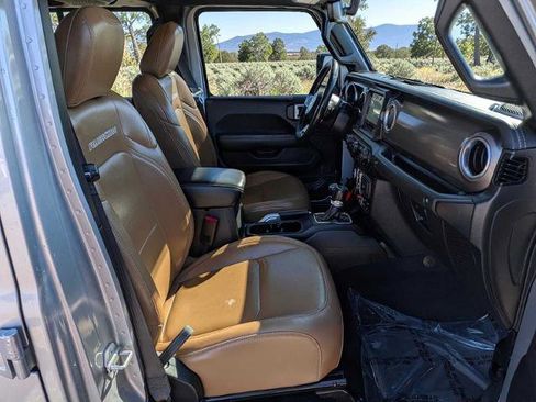 Used 2020 Jeep Gladiator Rubicon w/ Uconnect 4C Nav & Sound Group AWD/4WD image 17