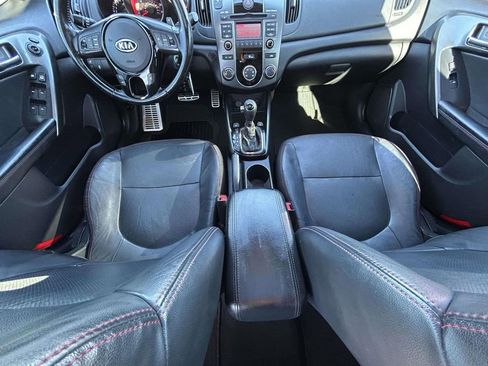 Used 2013 Kia Forte SX w/ Leather Pkg image 13