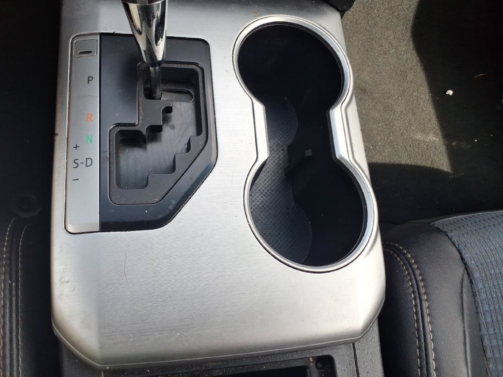 Used 2013 Toyota Camry SE FWD image 22