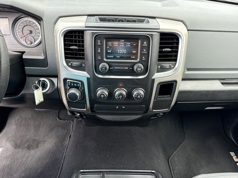 Used 2019 RAM 1500 Classic SLT RWD image 25