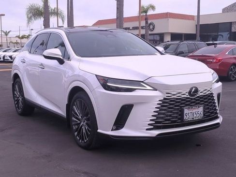 Used 2025 Lexus RX 350 w/ Convenience Package image 3