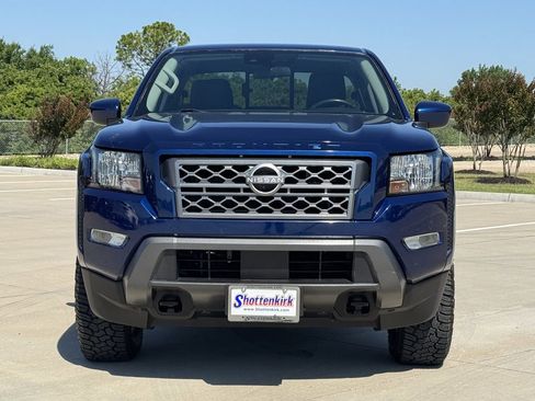 Used 2023 Nissan Frontier SV w/ Technology Package AWD/4WD image 7