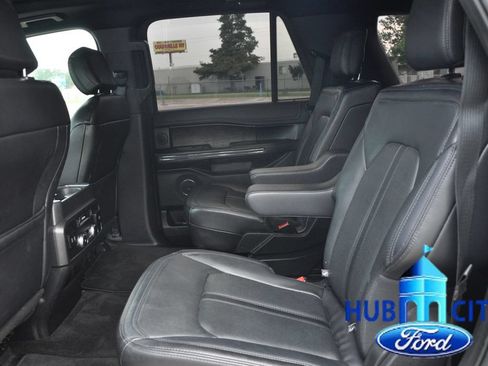 Used 2019 Ford Expedition Limited w/ Equipment Group 302A RWD image 12