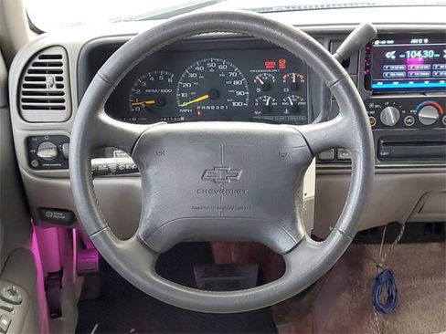 Used 1997 Chevrolet Suburban 4WD w/ Preferred Equipment Group 2 image 26