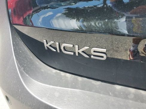 New 2026 Nissan Kicks SV w/ SV Premium Package FWD image 9