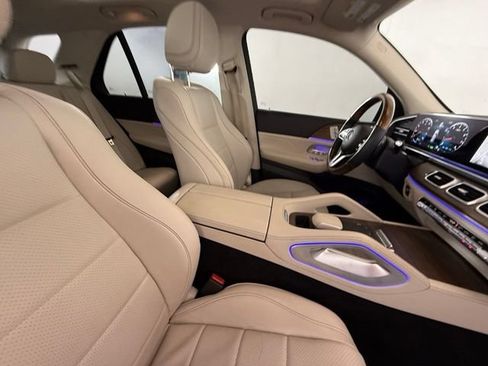 Used 2023 Mercedes-Benz GLE 450 4MATIC image 48