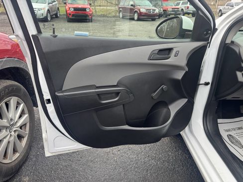 Used 2016 Chevrolet Sonic LS image 11