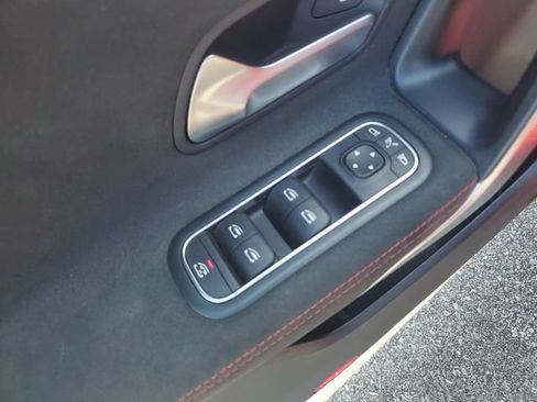 Used 2021 Mercedes-Benz CLA 35 AMG 4MATIC image 21
