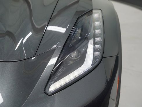 Used 2019 Chevrolet Corvette Grand Sport RWD image 18