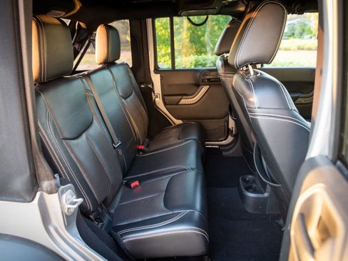 Used 2016 Jeep Wrangler Unlimited Sport w/ Quick Order Package 24S image 15