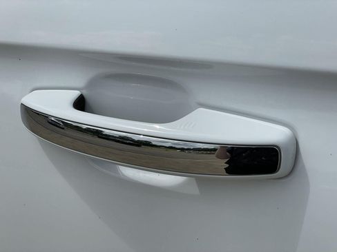 Used 2023 Ford Expedition Limited RWD image 36