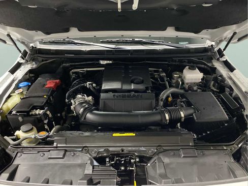 Used 2024 Nissan Frontier SV w/ Technology Package image 30