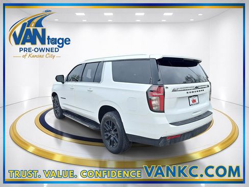 Used 2024 Chevrolet Suburban LS w/ Driver Alert Package AWD/4WD image 9