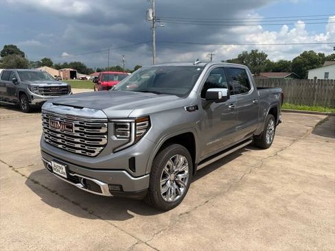 New 2026 GMC Sierra 1500 Denali w/ Denali Reserve Package AWD/4WD image 2