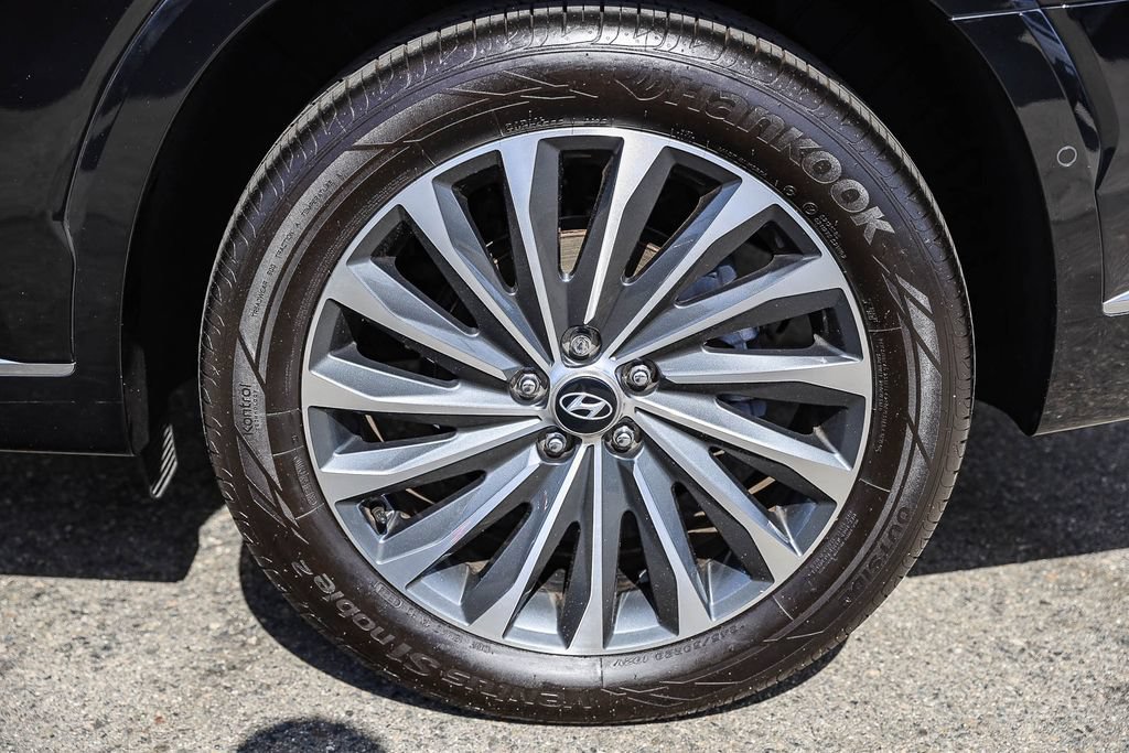 Certified 2025 Hyundai Palisade Calligraphy AWD/4WD image 8
