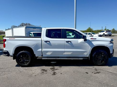 Certified 2021 Chevrolet Silverado 1500 LT Trail Boss w/ Bed Protection Package AWD/4WD image 9