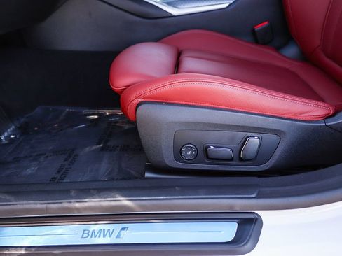 Certified 2025 BMW i4 eDrive40 RWD image 22