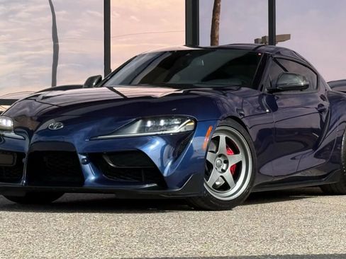 Used 2020 Toyota Supra Premium image 2