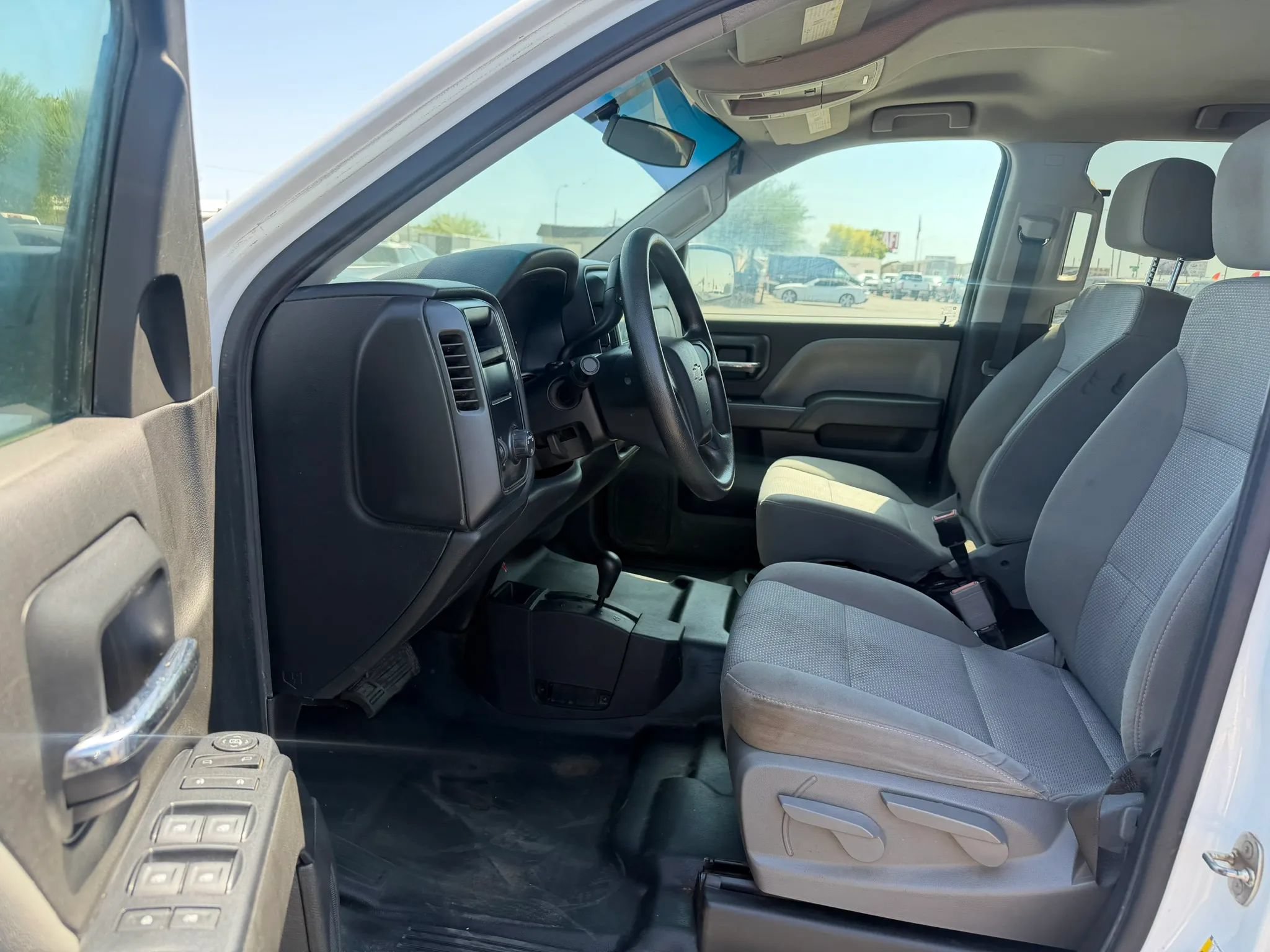 Used 2018 Chevrolet Silverado 1500 W/T w/ Special Service Package AWD/4WD image 18