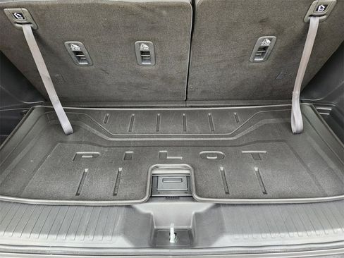 Certified 2023 Honda Pilot Elite image 32