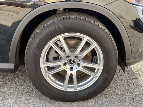 Used 2024 Mercedes-Benz GLC 300 4MATIC image 8