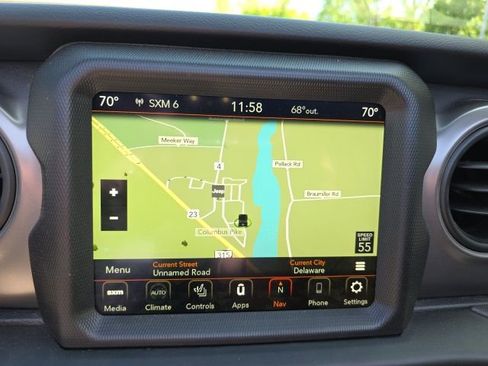 Used 2022 Jeep Gladiator Sport AWD/4WD image 13