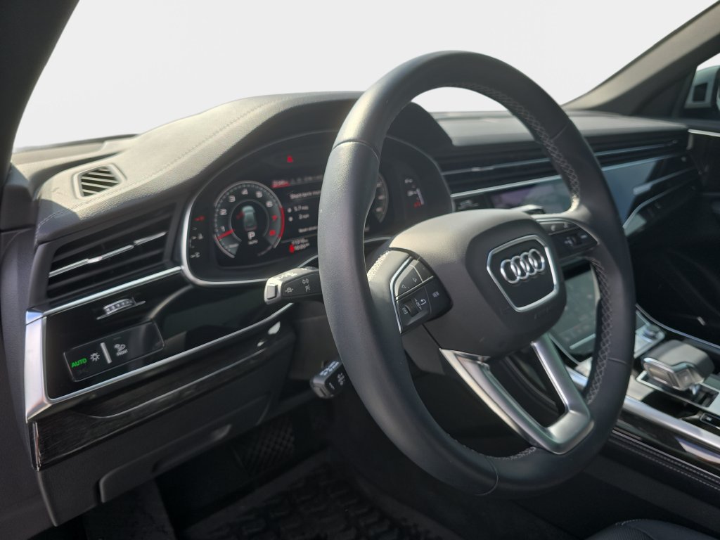 Used 2025 Audi Q8 Premium Plus w/ Premium Plus Package AWD/4WD image 27