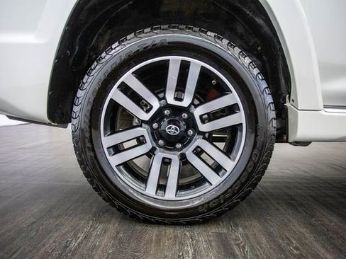 Used 2017 Toyota 4Runner Limited image 44