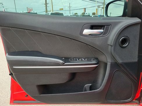 Used 2022 Dodge Charger SXT image 18