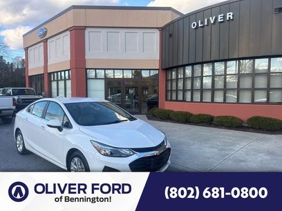 Used 2019 Chevrolet Cruze LT w/ Convenience Package
