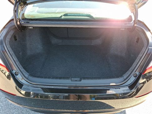 Used 2020 Honda Accord EX image 28