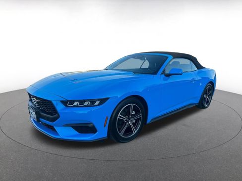 Used 2024 Ford Mustang Premium image 7