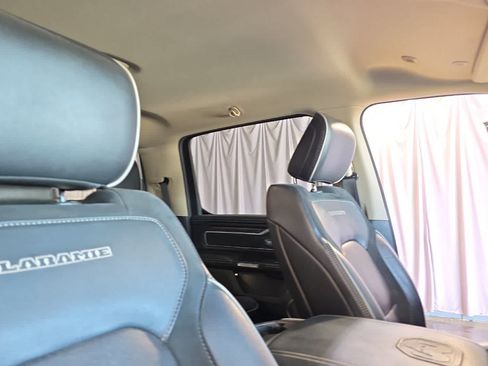 Used 2020 RAM 1500 Laramie AWD/4WD image 18