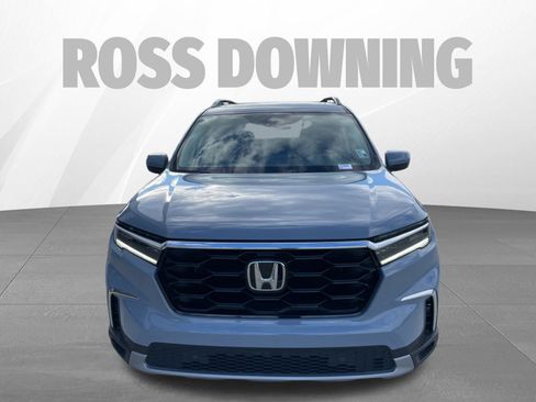 Used 2024 Honda Pilot Touring image 2