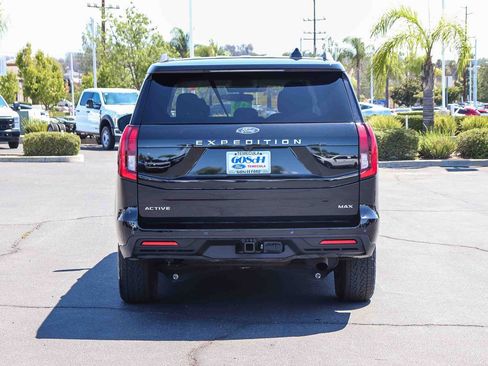 Certified 2025 Ford Expedition Max Active RWD image 5
