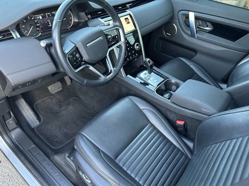 Used 2022 Land Rover Discovery Sport S image 18